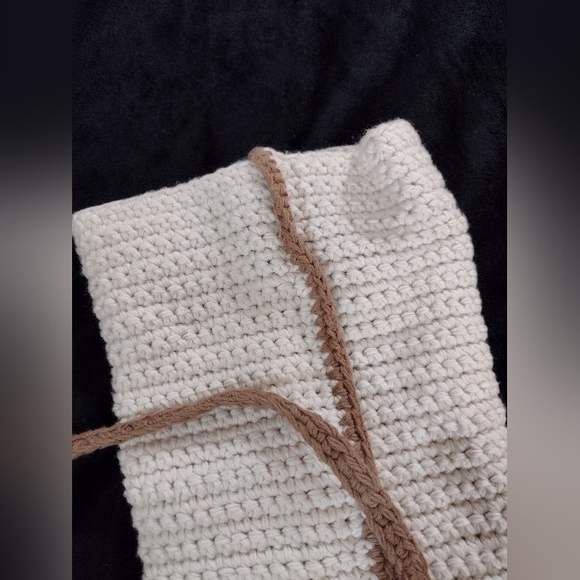 New boots hat set - Picture 5 of 12